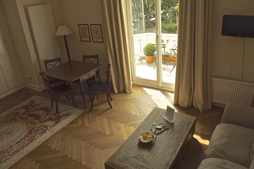 Boardinghouse Hamburg Aparthotel Eksteriør bilde